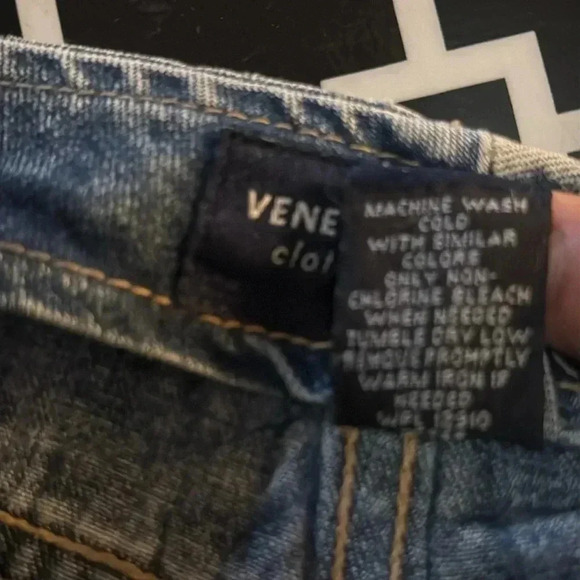 Size 16 Vintage Venezia Jeans— Button Fly - Picture 6 of 6